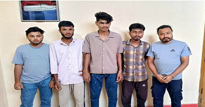 গোলাপগঞ্জে ঝটিকা মিছিলের আগেই পুলিশের অভিযান, আটক ৫