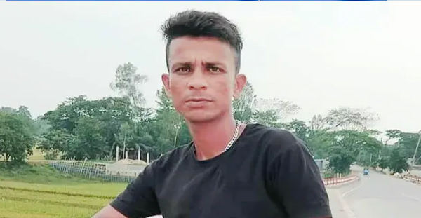  সুনামগঞ্জে ছেলেকে বাঁচাতে গিয়ে বিদ্যুতায়িত হয়ে ইজিবাইক চালকের মৃত্যু