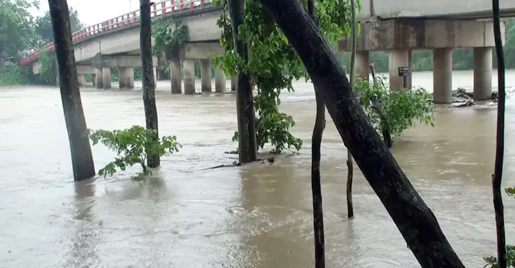 হবিগঞ্জে বাড়ছে নদীর পানি, খোয়াই-কুশিয়ারায় বিপৎসীমার উপরে