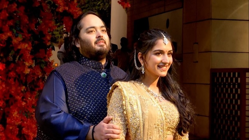 আম্বানিপুত্রের বিয়ে : থাকবেন বিল গেটস-জাকারবার্গরা