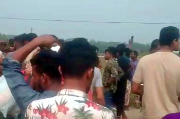 পরিবারের সঙ্গে ঈদ করতে এসে প্রাণ গেল শিশুর