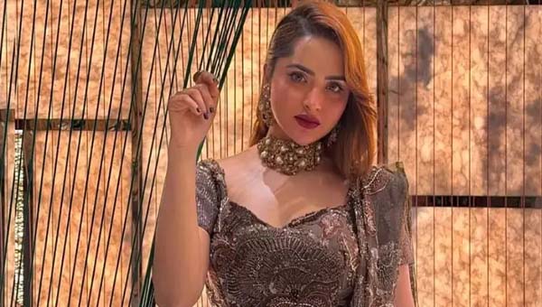 জেলা নয়, মানুষ দেখে বিয়ে করবেন কেয়া পায়েল