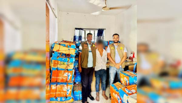সিলেটে ৬ লাখ টাকার ভারতীয় ফলসহ যুবক আটক, পিকআপ জব্দ