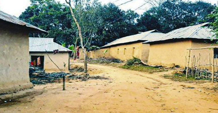 দুঃখের শেষ নেই শতবর্ষী গ্রাম জাম্বুরাছড়াবাসীর