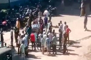সুনামগঞ্জে আদালত প্রাঙ্গণ থেকে মামলার বাদীকে তুলে নেওয়ার অভিযোগ