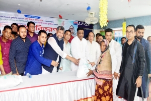 শেখ হাসিনার নির্দেশে যুবলীগের প্রত্যেক নেতাকর্মী ক্ষতিগ্রস্ত মানুষের পাশে রয়েছে: মাইনুল হোসেন খান নিখিল এমপি