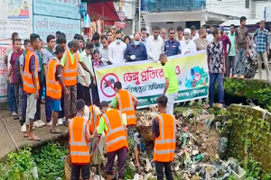 ডেঙ্গু ঠেকাতে সুনামগঞ্জে পরিচ্ছন্নতা অভিযান