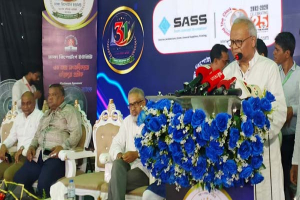 বিরোধী মতের জায়গা সংকুচিত হলেও ডিআরইউ আশ্রয় দিয়েছে: রিজভী