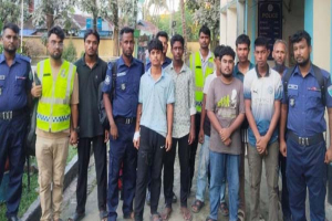 শাল্লায় ‘জয় বাংলা, জয় বঙ্গবন্ধু’ স্লোগানে মিছিল, সাত কিশোর কারাগারে