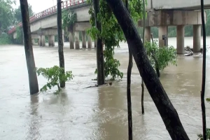 হবিগঞ্জে বাড়ছে নদীর পানি, খোয়াই-কুশিয়ারায় বিপৎসীমার উপরে হবিগঞ্জে বাড়ছে নদীর পানি, খোয়াই-কুশিয়ারায় বিপৎসীমার উপরে