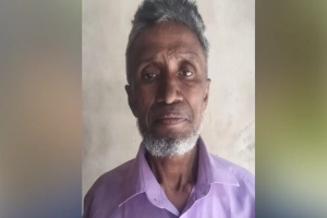 ক্যান্সারে আক্রান্ত আব্দুল মজিদ বাঁচতে চায় ক্যান্সারে আক্রান্ত আব্দুল মজিদ বাঁচতে চায়