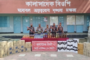 সিলেট সীমান্তে অর্ধকোটি টাকার চোরাই পণ্য জব্দ