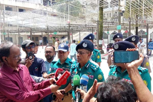 রাষ্ট্রপতির সিলেট সফর ঘিরে কঠোর নিরাপত্তা, মাঠে প্রায় এক হাজার পুলিশ রাষ্ট্রপতির সিলেট সফর ঘিরে কঠোর নিরাপত্তা, মাঠে প্রায় এক হাজার পুলিশ