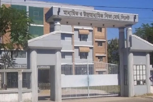 এসএসসির খাতা পুনঃমূল্যায়নে বদলেছে 'আড়াই হাজার শিক্ষার্থীর রেজাল্ট'
