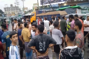 নবীগঞ্জে ট্রাকচাপায় সিএনজি চালক নিহত নবীগঞ্জে ট্রাকচাপায় সিএনজি চালক নিহত