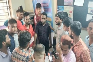 সুনামগঞ্জে ঘুস নেওয়া সেই অফিস সহকারী কারাগারে