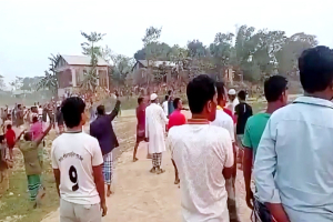 শান্তিগঞ্জে ধান শুকানোর খলা নিয়ে সংঘর্ষ, আহত ১৫