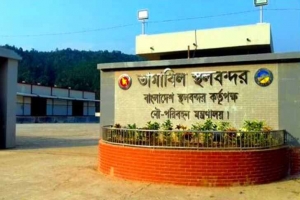 দুইদিন বন্ধের পর ফের চালু হলো তামাবিল স্থলবন্দর