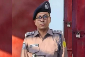 প্রতারণা মামলায় কারাগারে কোতোয়ালি থানার এসি সোহেল প্রতারণা মামলায় কারাগারে কোতোয়ালি থানার এসি সোহেল