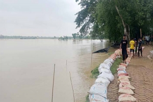 সিলেটে অব্যাহত বৃষ্টিতে বাড়ছে নদ-নদীর পানি