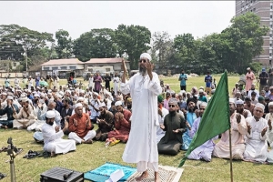 হবিগঞ্জে বৃষ্টির জন্য নামাজ