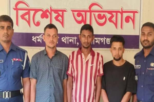 ধর্মপাশায় ৩৮ পিস ইয়াবাসহ তিনজন গ্রেপ্তার, রয়েছেন যুবলীগ নেতা