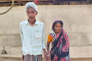 ভালোবাসার অনন্য গল্প : ‘অন্ধ’ স্বামী, ‘পাগলী’ স্ত্রী