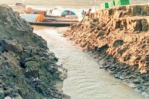 সুনামগঞ্জে হাওরে জলাবদ্ধতায় বিপাকে কৃষক