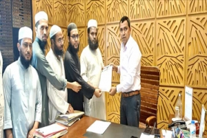 নবীদের কটুক্তিকারী সজীব দাশের সর্বোচ্চ শাস্তির দাবি চেয়ে স্মারকলিপি প্রদান  