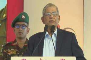 ‘অন্যায়-অত্যাচার ও নিপীড়ন পরাজিত করাই দুর্গাপূজার মূল দর্শন’: রাষ্ট্রপতি