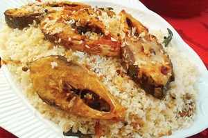 ছুটির দিনে হয়ে যাক ইলিশ পোলাও