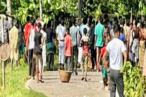 বিশ্বনাথে ইউপি চেয়ারম্যানের ওপর হামলার জেরে দুই গ্রামের সংঘর্ষ, আহত ৩৫